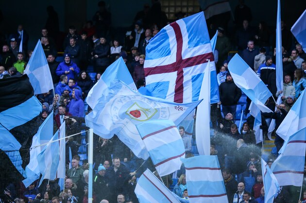 MANCHESTER, ENGLAND - NOVEMBER 05: Manchester City flags during the Premier League match between Manchester City and Middlesbrough at Etihad Stadium on November 5, 2016 in Manchester, England. (Photo by Robbie Jay Barratt - AMA/Getty Images)