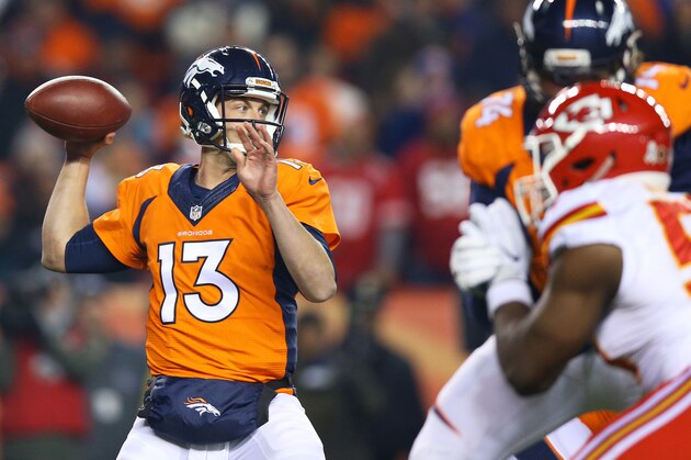 DENVER, CO - NOVEMBER 27:  Quarterback Trevor Siemian #13 of the Denver Broncos throws in the first quarter of the game against the Kansas City Chiefs at Sports Authority Field at Mile High on November 27, 2016 in Denver, Colorado. (Photo by Justin Edmonds/Getty Images)