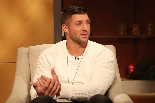 NEW YORK, NY - NOVEMBER 28:  Tim Tebow visits 'FOX & Friends' at FOX Studios on November 28, 2016 in New York City.  (Photo by Rob Kim/Getty Images)