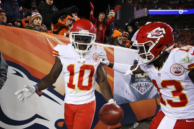 DENVER, CO - NOVEMBER 27:  Wide receiver Tyreek Hill #10 of the Kansas City Chiefs celebrates with De'Anthony Thomas #13 after returning a kickoff for a touchdown in the second quarter of the game against the Denver Broncos at Sports Authority Field at Mile High on November 27, 2016 in Denver, Colorado. (Photo by Justin Edmonds/Getty Images)