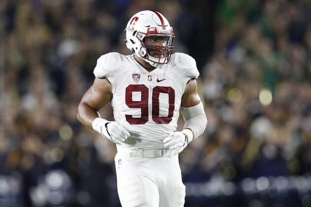 SOUTH BEND, IN - OCTOBER 15: Solomon Thomas #90 of the Stanford Cardinal in action against the Notre Dame Fighting Irish during the game at Notre Dame Stadium on October 15, 2016 in South Bend, Indiana. (Photo by Joe Robbins/Getty Images)