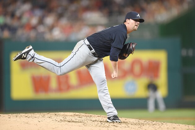 WASHINGTON, DC - AUGUST 13:  Rob Whalen #63 of the Atlanta Braves pitches during a baseball game against the Washington Nationals at Nationals Park on August 13, 2016 in Washington, DC.  The Nationals won 7-6.  (Photo by Mitchell Layton/Getty Images)