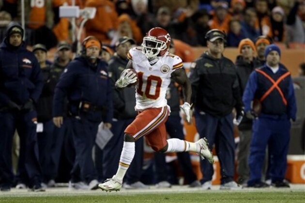 Kansas City Chiefs wide receiver Tyreek Hill (10) runs back a punt for a touchdown against the Denver Broncos during the first half of an NFL football game, Sunday, Nov. 27, 2016, in Denver. (AP Photo/Joe Mahoney)