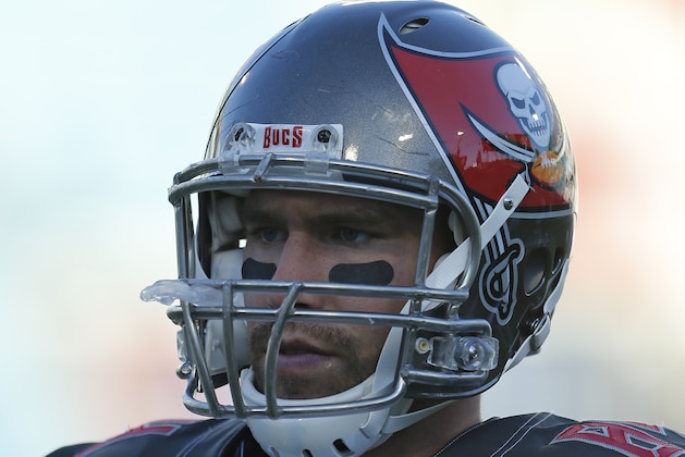 JACKSONVILLE, FL - AUGUST 20: Cameron Brate #84 of the Tampa Bay Buccaneers warms up prior to the preseason game against the Jacksonville Jaguars on August 20, 2016 at EverBank Field in Jacksonville, Florida. Tampa Bay defeated Jacksonville 27-21. (Photo by Joel Auerbach/Getty Images)