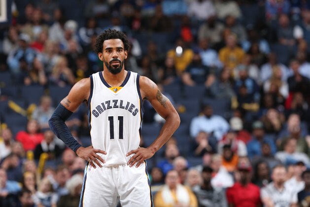 MEMPHIS, TN - NOVEMBER 8:  Mike Conley #11 of the Memphis Grizzlies looks on against the Denver Nuggets on November 8, 2016 at FedExForum in Memphis, Tennessee. NOTE TO USER: User expressly acknowledges and agrees that, by downloading and or using this photograph, User is consenting to the terms and conditions of the Getty Images License Agreement. Mandatory Copyright Notice: Copyright 2016 NBAE (Photo by Joe Murphy/NBAE via Getty Images)