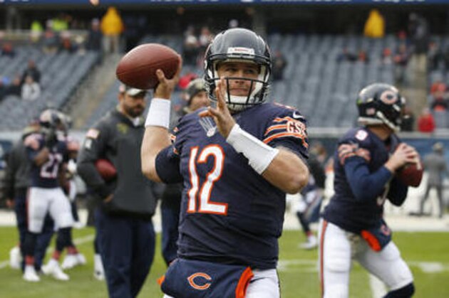 Chicago Bears quarterback Matt Barkley (12) warms up before an NFL football game against the Tennessee Titans, Sunday, Nov. 27, 2016, in Chicago. (AP Photo/Nam Y. Huh)