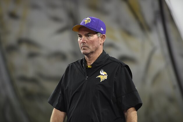 MINNEAPOLIS, MN - SEPTEMBER 18: Head coach Mike Zimmer of the Minnesota Vikings on the field before the game against the Green Bay Packers on September 18, 2016 at US Bank Stadium in Minneapolis, Minnesota. (Photo by Hannah Foslien/Getty Images)