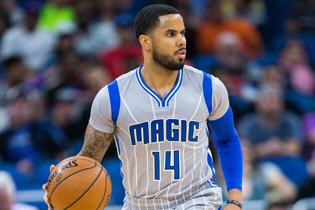 ORLANDO, FL - NOVEMBER 27: D.J. Augustin #14 of the Orlando Magic handles the ball against the Milwaukee Bucks at Amway Center on November 27, 2016 in Orlando, Florida. NOTE TO USER: User expressly acknowledges and agrees that, by downloading and or using this photograph, User is consenting to the terms and conditions of the Getty Images License Agreement. (Photo by Manuela Davies/Getty Images)