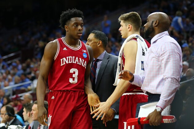 PHILADELPHIA, PA - MARCH 25:  OG Anunoby #3 of the Indiana Hoosiers highfives his teammate on the bench in the second half against the North Carolina Tar Heels during the 2016 NCAA Men's Basketball Tournament East Regional at Wells Fargo Center on March 25, 2016 in Philadelphia, Pennsylvania.  (Photo by Elsa/Getty Images)