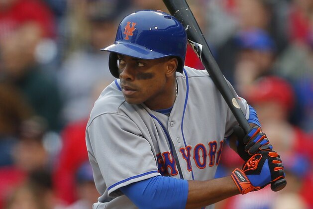 PHILADELPHIA, PA - OCTOBER 01: Curtis Granderson #3 of the New York Mets in action against the Philadelphia Phillies during a game at Citizens Bank Park on October 1, 2016 in Philadelphia, Pennsylvania. (Photo by Rich Schultz/Getty Images)
