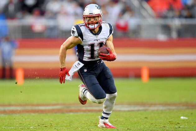 SANTA CLARA, CA - NOVEMBER 20:  Julian Edelman #11 of the New England Patriots carries the ball against the San Francisco 49ers during the fourth quarter of their NFL football game at Levi's Stadium on November 20, 2016 in Santa Clara, California.  (Photo by Thearon W. Henderson/Getty Images)