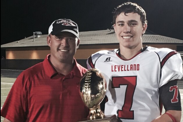 Levelland head coach Jared Sanderson and QB Nick Gerber