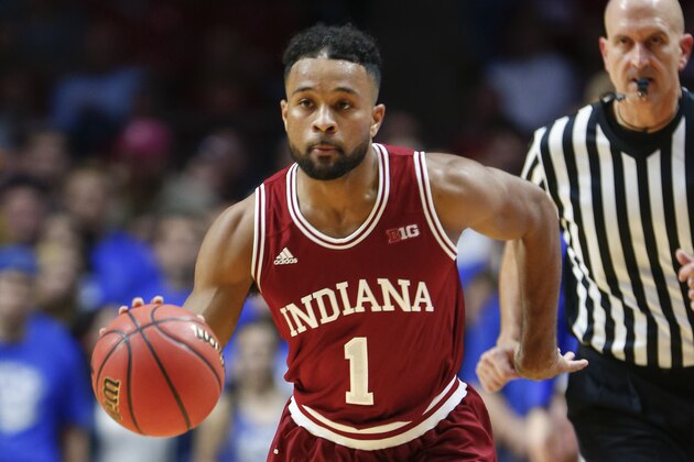 FORT WAYNE, IN - NOVEMBER 22: James Blackmon Jr. #1 of the Indiana Hoosiers brings the ball up court during the game against the Fort Wayne Mastodons at Memorial Coliseum on November 22, 2016 in Ft. Wayne, Indiana. (Photo by Michael Hickey/Getty Images)