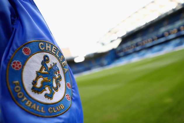 LONDON, ENGLAND - NOVEMBER 05: General view inside the stadium prior to kick off during the Premier League match between Chelsea and Everton at Stamford Bridge on November 5, 2016 in London, England.  (Photo by Clive Rose/Getty Images)