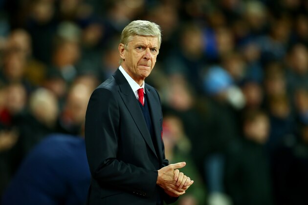 LONDON, ENGLAND - DECEMBER 03:  Arsene Wenger, manager of Arsenal looks on during the Premier League match between West Ham United and Arsenal at London Stadium on December 3, 2016 in London, England.  (Photo by Jordan Mansfield/Getty Images)