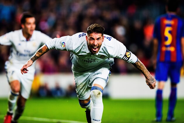 BARCELONA, SPAIN - DECEMBER 03:  Sergio Ramos of Real Madrid celebrates after scoring an equalising goal for his team during the La Liga match between FC Barcelona and Real Madrid CF at Camp Nou stadium on December 03, 2016 in Barcelona, Spain.  (Photo by Vladimir Rys Photography/Getty Images)