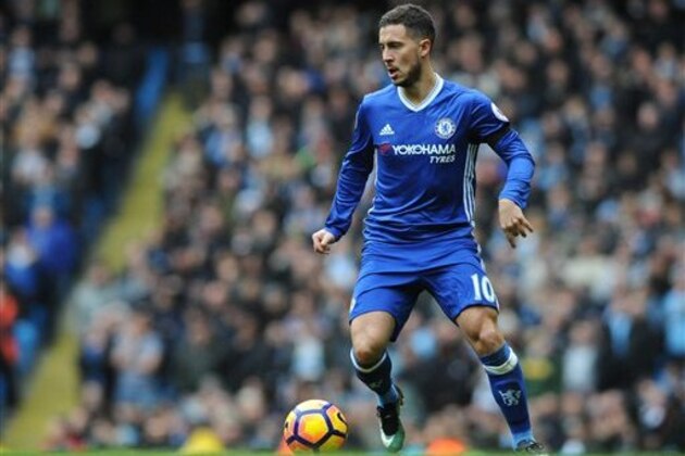 Chelsea’s Eden Hazard during the English Premier League soccer match between Manchester City and Chelsea at the Etihad Stadium in Manchester, England, Saturday, Dec. 3, 2016. (AP Photo/Rui Vieira)