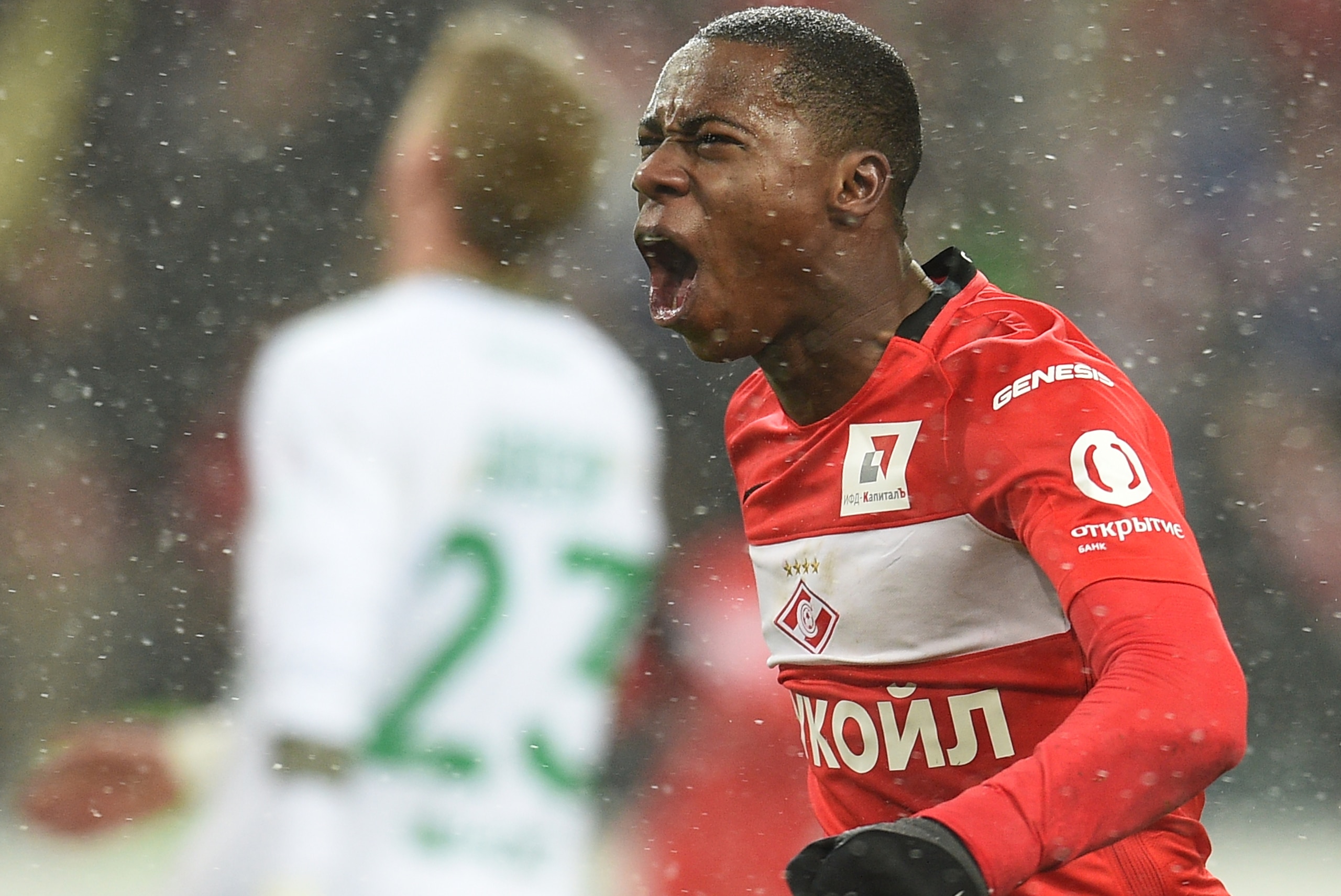 MOSCOW, RUSSIA - DECEMBER 05: Quincy Promes of FC Spartak Moscow celebrates after scoring a goal during the Russian Premier League match between FC Spartak Moscow v FC Rubin Kazan at Otkrytie Arena Stadium on December 05, 2016 in Moscow, Russia. (Photo by Epsilon/Getty Images)