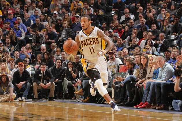 INDIANAPOLIS, IN - NOVEMBER 23:  Monta Ellis #11 of the Indiana Pacers drives to the basket against the Atlanta Hawks during the game on November 23, 2016 at Bankers Life Fieldhouse in Indianapolis, Indiana. NOTE TO USER: User expressly acknowledges and agrees that, by downloading and or using this Photograph, user is consenting to the terms and conditions of the Getty Images License Agreement. Mandatory Copyright Notice: Copyright 2016 NBAE (Photo by Ron Hoskins/NBAE via Getty Images)