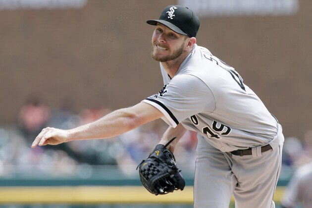 DETROIT, MI - AUGUST 31:  Chris Sale #49 of the Chicago White Sox pitches against the Detroit Tigers at Comerica Park on August 31, 2016 in Detroit, Michigan. (Photo by Duane Burleson/Getty Images)