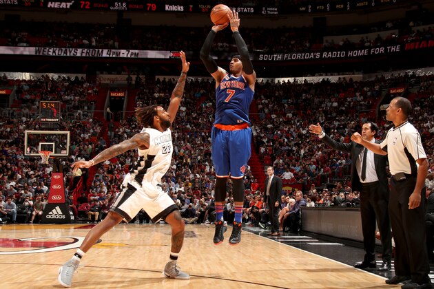 MIAMI, FL - DECEMBER 6:  Carmelo Anthony #7 of the New York Knicks shoots the ball against the Miami Heat on December 6, 2016 at American Airlines Arena in Miami, Florida. NOTE TO USER: User expressly acknowledges and agrees that, by downloading and or using this Photograph, user is consenting to the terms and conditions of the Getty Images License Agreement. Mandatory Copyright Notice: Copyright 2016 NBAE (Photo by Issac Baldizon/NBAE via Getty Images)
