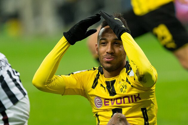 FRANKFURT, GERMANY - NOVEMBER 26: Pierre-Emerick Aubameyang of Borussia Dortmund gestures during the Bundesliga match between Eintracht Frankfurt and Borussia Dortmund at Commerzbank Arena on November 26, 2016 in Frankfurt, Germany. (Photo by TF-Images/Getty Images)