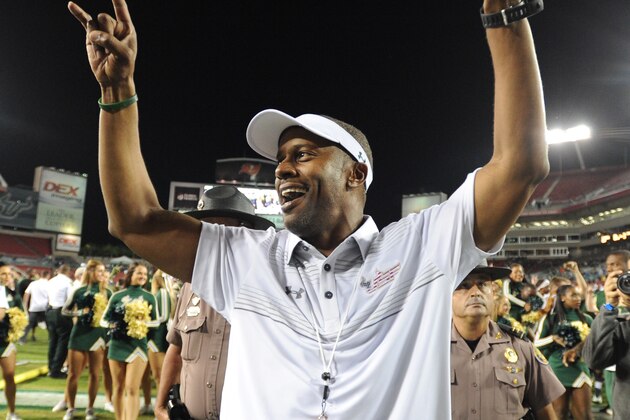 TAMPA, FL - NOVEMBER 14: Willie Taggart, head coach for South Florida Bulls celebrates the teams win against the Temple Owls at Raymond James Stadium on November 14, 2015 in Tampa, Florida. (Photo by Cliff McBride/Getty Images)