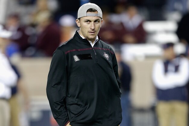 COLLEGE STATION, TX - NOVEMBER 07:  Former Texas A&M Aggies quarterback Johnny Manziel at Kyle Field on November 7, 2015 in College Station, Texas.  (Photo by Bob Levey/Getty Images)
