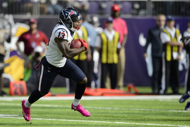 MINNEAPOLIS, MN - OCTOBER 9: Braxton Miller #13 of the Houston Texans returns a kick against the Minnesota Vikings during the game on October 9, 2016 at US Bank Stadium in Minneapolis, Minnesota. The Vikings defeated the Texans 31-13. (Photo by Hannah Foslien/Getty Images)