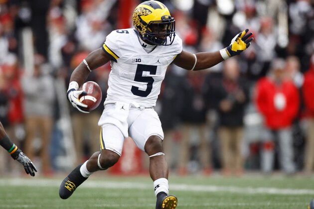 COLUMBUS, OH - NOVEMBER 26:   Jabrill Peppers #5 of the Michigan Wolverines runs after intercepting a pass from J.T. Barrett #16 of the Ohio State Buckeyes during the second half of their game at Ohio Stadium on November 26, 2016 in Columbus, Ohio.  (Photo by Gregory Shamus/Getty Images)