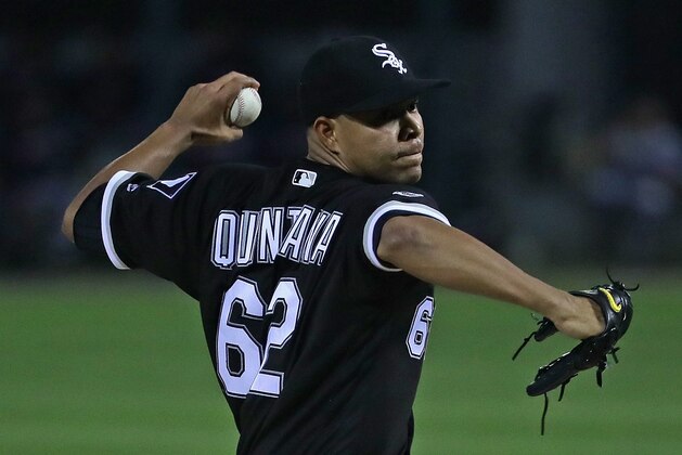CHICAGO, IL - SEPTEMBER 13:  Starting pitcher Jose Quintana #62 of the Chicago White Sox delivers the ball against the Cleveland Indians at U.S. Cellular Field on September 13, 2016 in Chicago, Illinois.  (Photo by Jonathan Daniel/Getty Images)