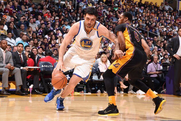 LOS ANGELES, CA - NOVEMBER 25: Zaza Pachulia #27 of the Golden State Warriors handles the ball against the Los Angeles Lakers on November 25, 2016 at STAPLES Center in Los Angeles, California. NOTE TO USER: User expressly acknowledges and agrees that, by downloading and/or using this Photograph, user is consenting to the terms and conditions of the Getty Images License Agreement. Mandatory Copyright Notice: Copyright 2016 NBAE (Photo by Andrew D. Bernstein/NBAE via Getty Images)