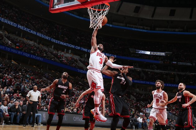 CHICAGO, IL - DECEMBER 10:  Dwyane Wade #3 of the Chicago Bulls goes up for a dunk during a game against the Miami Heat on December 10, 2016 at the United Center in Chicago, Illinois. NOTE TO USER: User expressly acknowledges and agrees that, by downloading and/or using this photograph, user is consenting to the terms and conditions of the Getty Images License Agreement. Mandatory Copyright Notice: Copyright 2016 NBAE (Photo by Nathaniel S. Butler/NBAE via Getty Images)