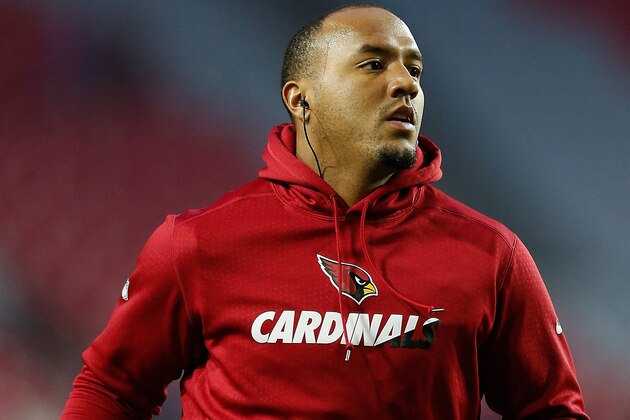 GLENDALE, AZ - DECEMBER 10:  Wide receiver Michael Floyd #15 of the Arizona Cardinals warms up before the NFL game against the Minnesota Vikings at the University of Phoenix Stadium on December 10, 2015 in Glendale, Arizona.  The Cardinals defeated the Vikings 23-20.  (Photo by Christian Petersen/Getty Images)