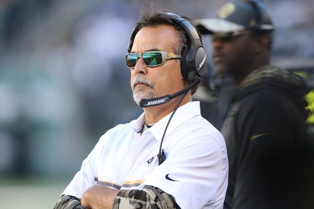 EAST RUTHERFORD, NJ - NOVEMBER 13: Head Coach Jeff Fisher of the Los Angeles Rams follows the action against the New York Jets at MetLife Stadium on November 13, 2016 in East Rutherford, New Jersey. (Photo by Al Pereira/Getty Images)