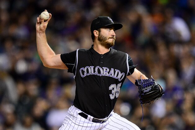 DENVER, CO - SEPTEMBER 30: Chad Bettis #35 of the Colorado Rockies pitches against the Milwaukee Brewers in the fourth inning of a game at Coors Field on September 30, 2016 in Denver, Colorado.  (Photo by Dustin Bradford/Getty Images)