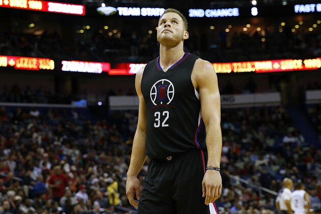 NEW ORLEANS, LA - DECEMBER 02:  Blake Griffin #32 of the LA Clippers reacts during a game against the New Orleans Pelicans at the Smoothie King Center on December 2, 2016 in New Orleans, Louisiana. NOTE TO USER: User expressly acknowledges and agrees that, by downloading and or using this photograph, User is consenting to the terms and conditions of the Getty Images License Agreement.  (Photo by Jonathan Bachman/Getty Images)
