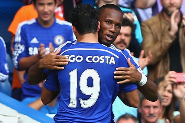 LONDON, ENGLAND - AUGUST 23: Didier Drogba of Chelsea comes on as a substitute for Diego Costa during the Barclays Premier League match between Chelsea and Leicester City at Stamford Bridge on August 23, 2014 in London, England.  (Photo by Paul Gilham/Getty Images)