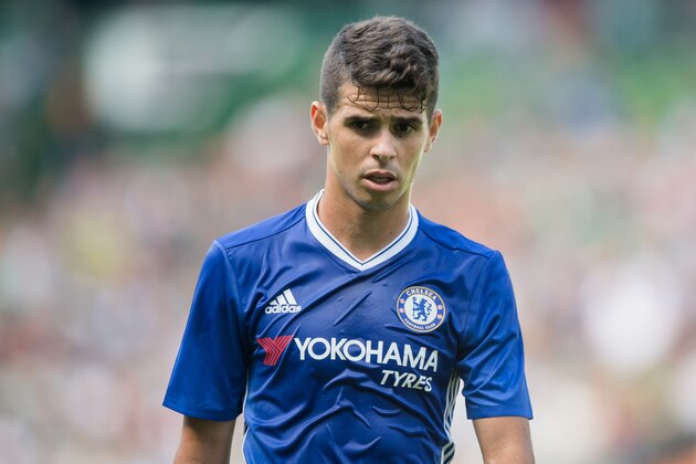 BREMEN, GERMANY - AUGUST 07:  Oscar of Chelsea looks on during the pre-season friendly match between Werder Bremen and FC Chelsea at Weserstadion on August 7, 2016 in Bremen, Germany.  (Photo by Boris Streubel/Getty Images)