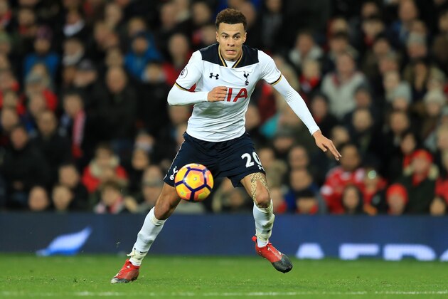 MANCHESTER, ENGLAND - DECEMBER 11: Dele Alli of Tottenham Hotspur in action during the Premier League match between Manchester United and Tottenham Hotspur at Old Trafford on December 11, 2016 in Manchester, England. (Photo by Richard Heathcote/Getty Images) MANCHESTER, ENGLAND - DECEMBER 11: Dele Alli of Tottenham Hotspur in action during the Premier League match between Manchester United and Tottenham Hotspur at Old Trafford on December 11, 2016 in Manchester, England. (Photo by Richard Heathcote/Getty Images)
