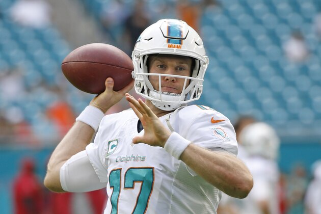 MIAMI GARDENS, FL - DECEMBER 11: Ryan Tannehill #17 of the Miami Dolphins throws the ball prior to the game against the Arizona Cardinals on December 11, 2016 at Hard Rock Stadium in Miami Gardens, Florida. Miami defeated Arizona 26-23. (Photo by Joel Auerbach/Getty Images)