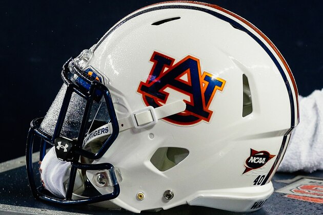COLLEGE STATION, TX - NOVEMBER 07:  Auburn Tigers helmet sits on the bench at Kyle Field on November 7, 2015 in College Station, Texas.  (Photo by Bob Levey/Getty Images)