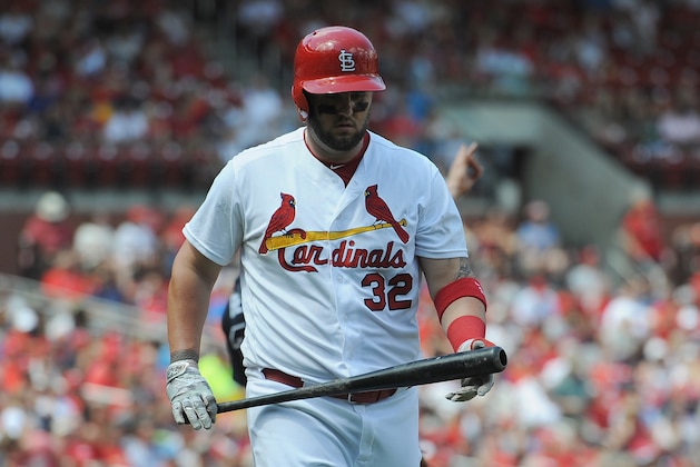 ST. LOUIS, MO - AUGUST 7: Matt Adams #32 of the St. Louis Cardinals during a game against the Atlanta Braves at Busch Stadium on August 7, 2016 in St. Louis, Missouri.  (Photo by Michael Thomas/Getty Images)