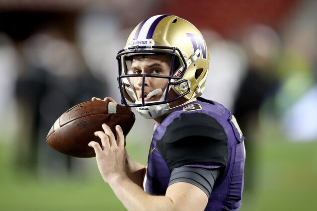 SANTA CLARA, CA - DECEMBER 02:  Jake Browning #3 of the Washington Huskies warms up before their game against the Colorado Buffaloes in the Pac-12 Championship game at Levi's Stadium on December 2, 2016 in Santa Clara, California.  (Photo by Robert Reiners/Getty Images)