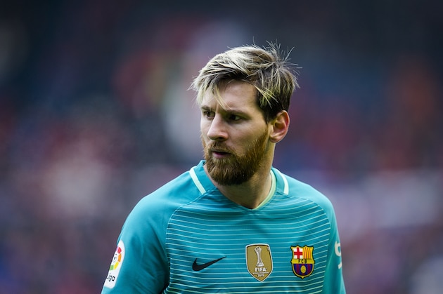 PAMPLONA, SPAIN - DECEMBER 10:  Lionel Messi of FC Barcelona reacts during the La Liga match between CA Osasuna and FC Barcelona at Estadio Reyno de Navarra on December 10, 2016 in Pamplona, Spain.  (Photo by Juan Manuel Serrano Arce/Getty Images)