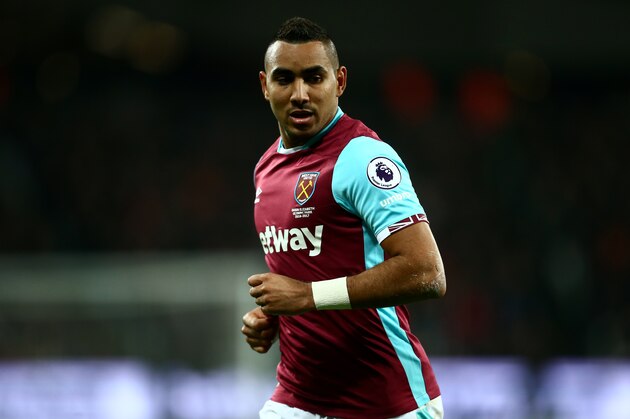 STRATFORD, ENGLAND - DECEMBER 14:  Dimitri Payet of West Ham during the Premier League match between West Ham United and Burnley at London Stadium on December 14, 2016 in Stratford, England.  (Photo by Jordan Mansfield/Getty Images)