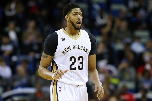 NEW ORLEANS, LA - DECEMBER 15:  Anthony Davis #23 of the New Orleans Pelicans reacts during the second half of a game against the Indiana Pacers at the Smoothie King Center on December 15, 2016 in New Orleans, Louisiana. NOTE TO USER: User expressly acknowledges and agrees that, by downloading and or using this photograph, User is consenting to the terms and conditions of the Getty Images License Agreement.  (Photo by Jonathan Bachman/Getty Images)