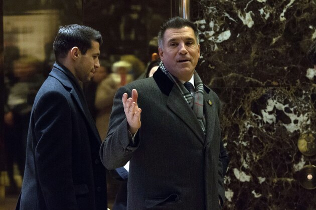 Businessman Vincent Viola arrives at Trump Tower for meetings with President-elect Donald Trump on December 16, 2016 in New York.  / AFP / Bryan R. Smith        (Photo credit should read BRYAN R. SMITH/AFP/Getty Images)