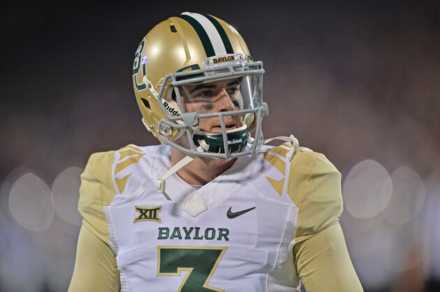 MANHATTAN, KS - NOVEMBER 05:  Quarterback Jarrett Stidham #3 of the Baylor Bears works out prior to a game against the Kansas State Wildcats on November 5, 2015 at Bill Snyder Family Stadium in Manhattan, Kansas.  (Photo by Peter G. Aiken/Getty Images)
