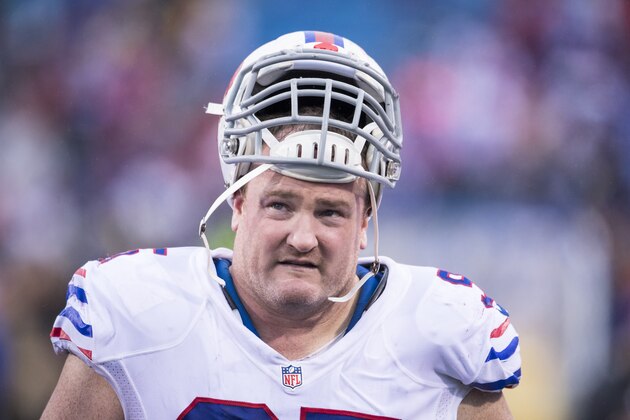 ORCHARD PARK, NY - OCTOBER 30:  Kyle Williams #95 of the Buffalo Bills walks the sideline during the fourth quarter against the New England Patriots on October 30, 2016 at New Era Field in Orchard Park, New York. New England defeats Buffalo 41-25.  (Photo by Brett Carlsen/Getty Images)